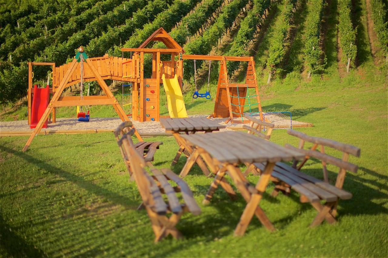 Tourist Farm Apartments Lovrec Jirsovci Екстер'єр фото